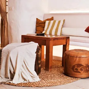 Cuevas De Apartamento
